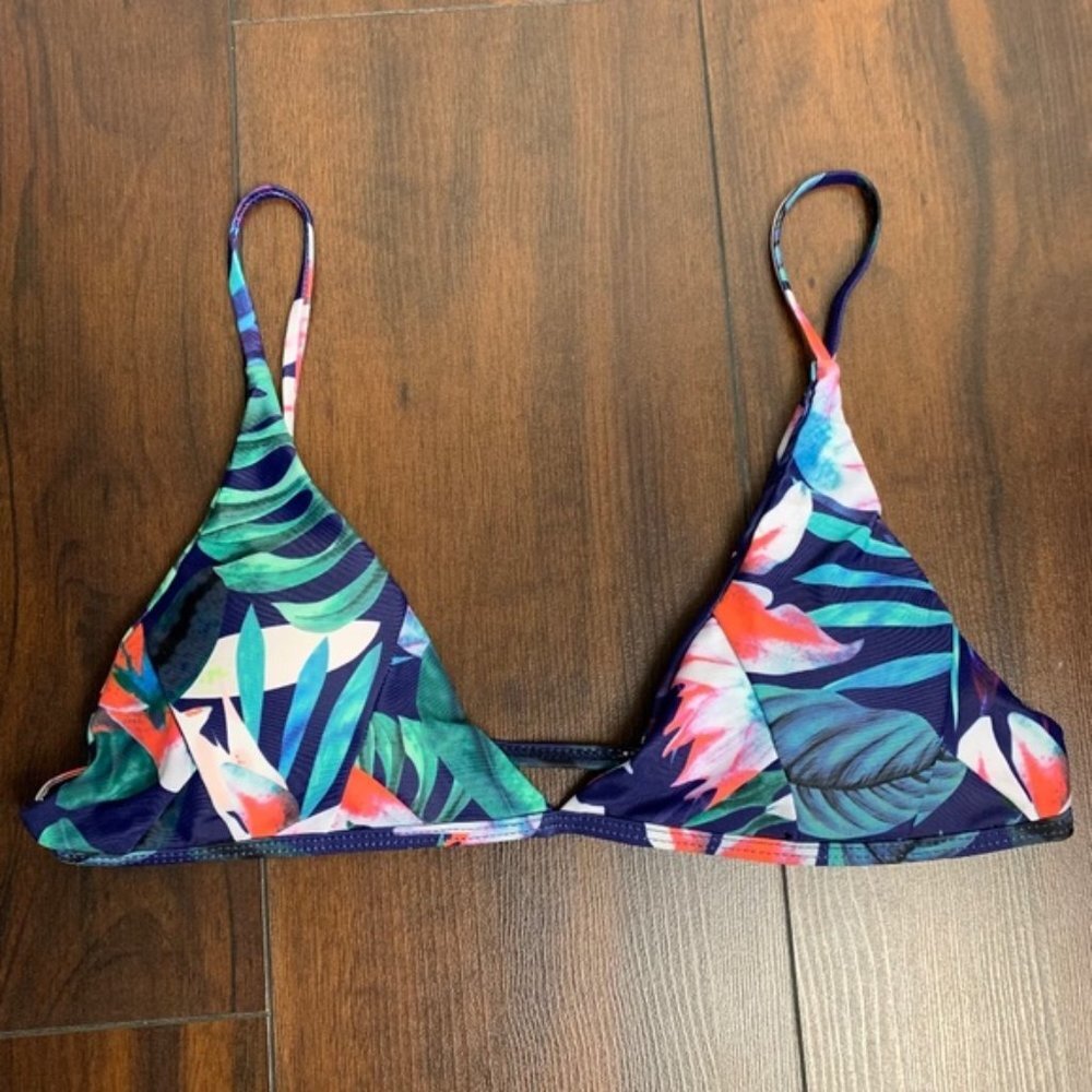 Cupshe Floral Simple Triangle Bikini Top